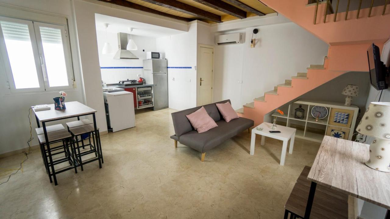 Rentalsevilla Feria Duplex Con Terraza Exterior photo